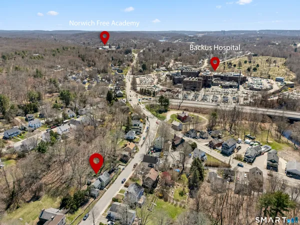 $450,000 | 371 Washington Street, Norwich, CT 06360