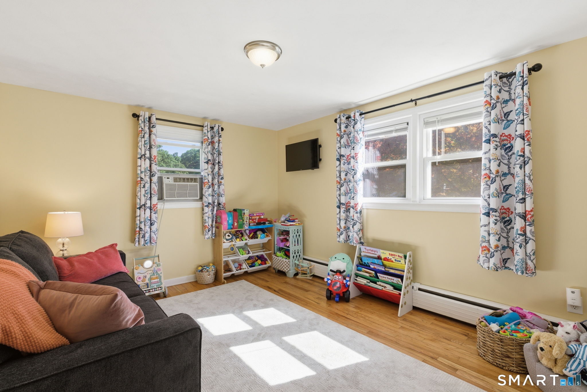 99 Westlook Road Wethersfield, CT 06109 - Photo 27 of 39