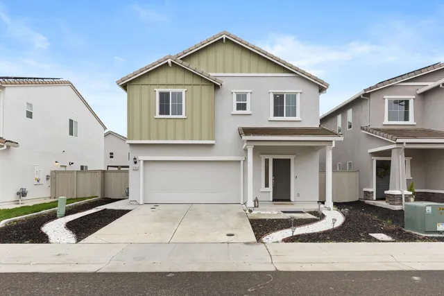 a view of a white house