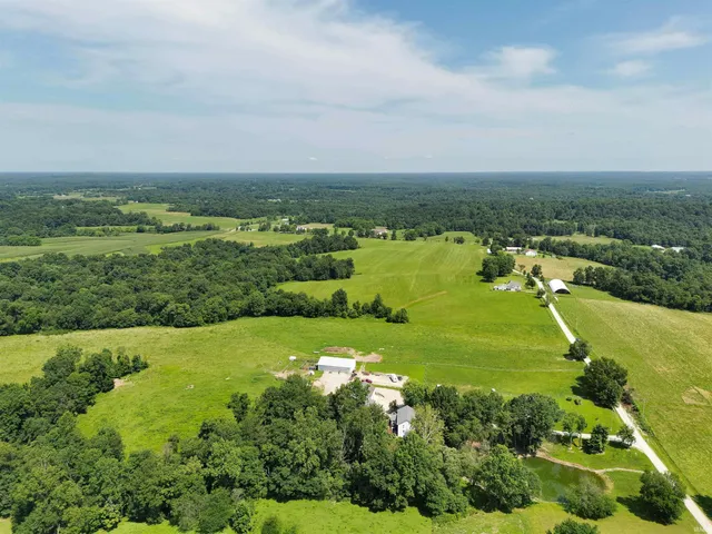 $1,250,000 | 7403 Griffith Road, Worthington, IN 47471