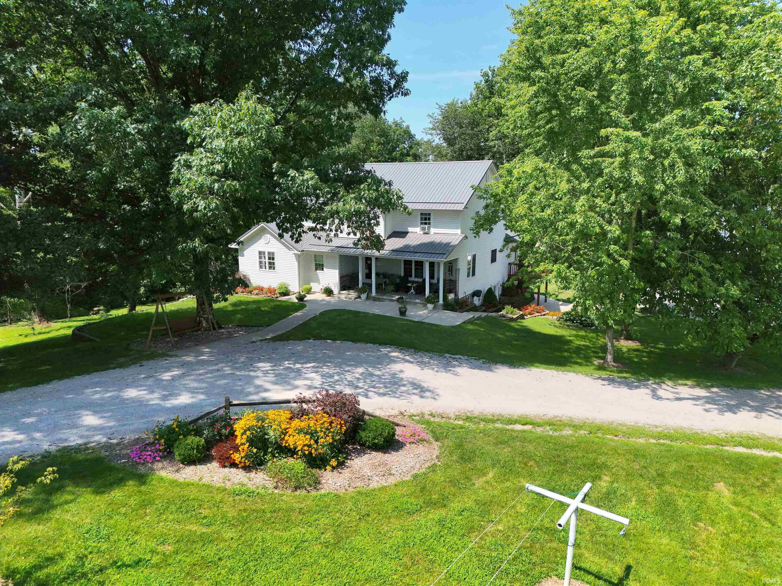 7403 Griffith Road Worthington, IN 47471 - Photo 4 of 36