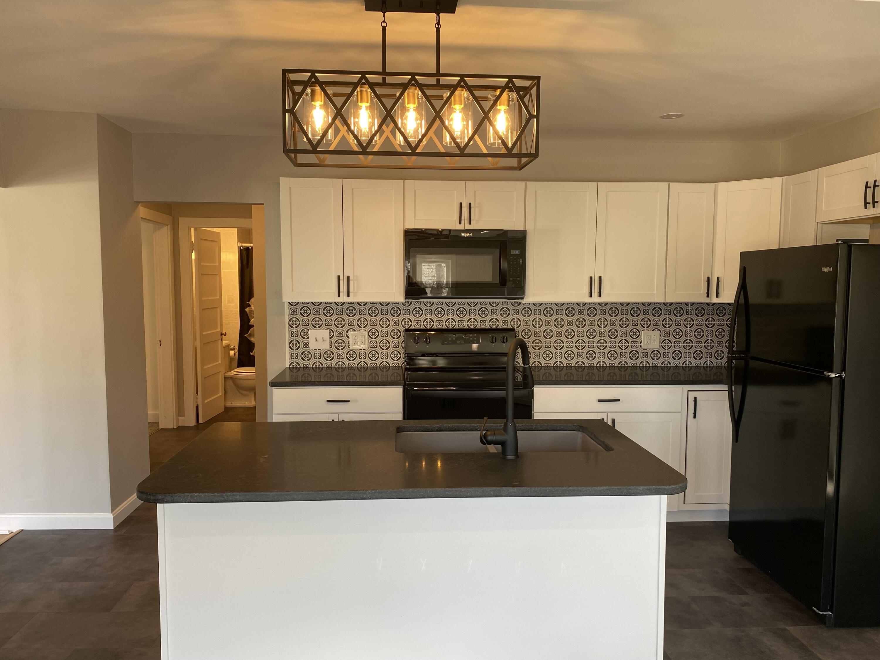 33 Coolidge Avenue Caribou, ME 04736 - Photo 4 of 23 IMG_0364