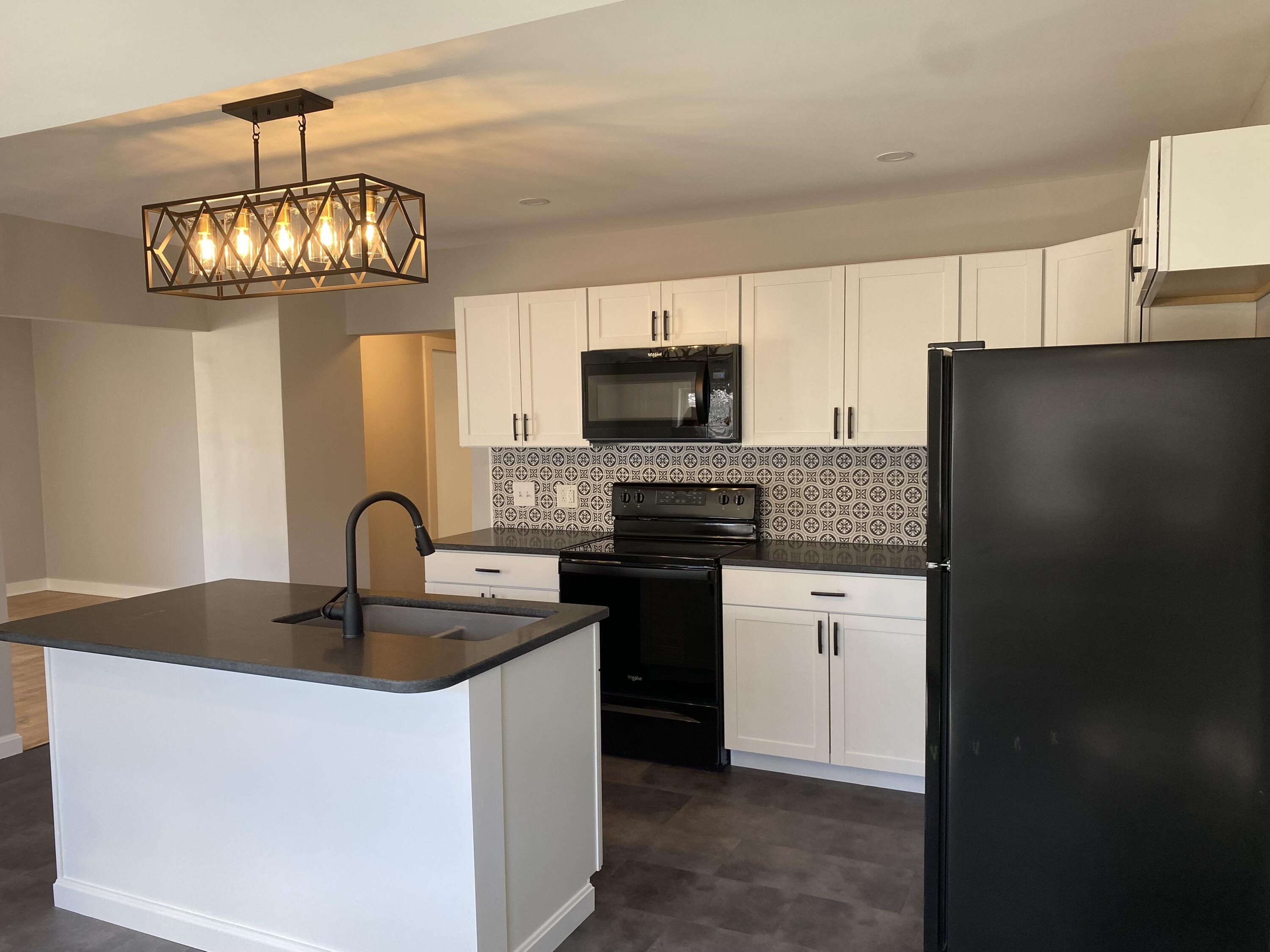 33 Coolidge Avenue Caribou, ME 04736 - Photo 9 of 23 IMG_0368