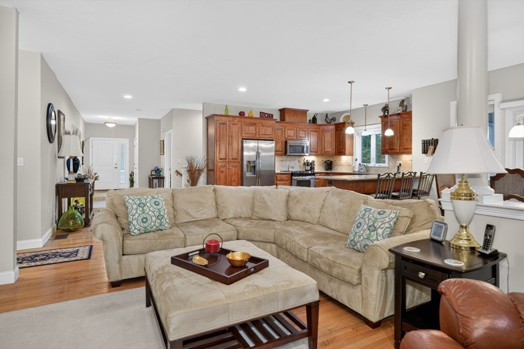 53 Wildwood Road, Unit 53 Norfolk, MA 02056 - Photo 10 of 21