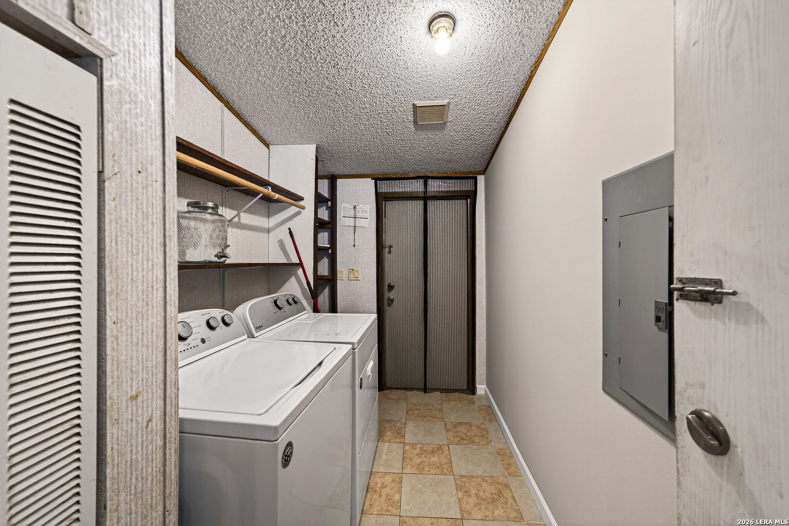 21960 Priest Road Elmendorf, TX 78112 - Photo 23 of 29 Gallery Image 23