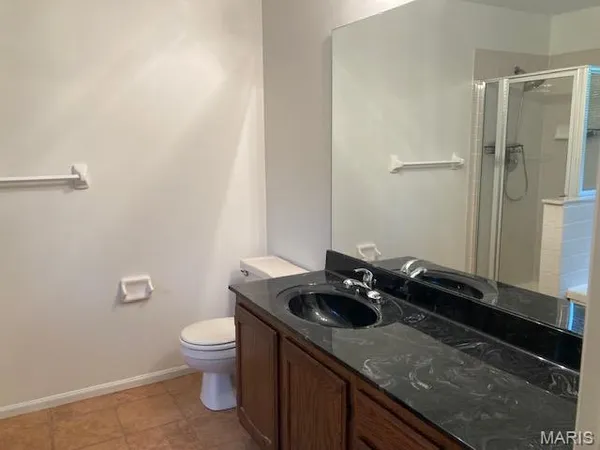 $2,100 | 1661 Cobblestone Creek Drive, Florissant, MO 63031