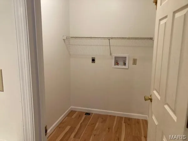 $2,100 | 1661 Cobblestone Creek Drive, Florissant, MO 63031