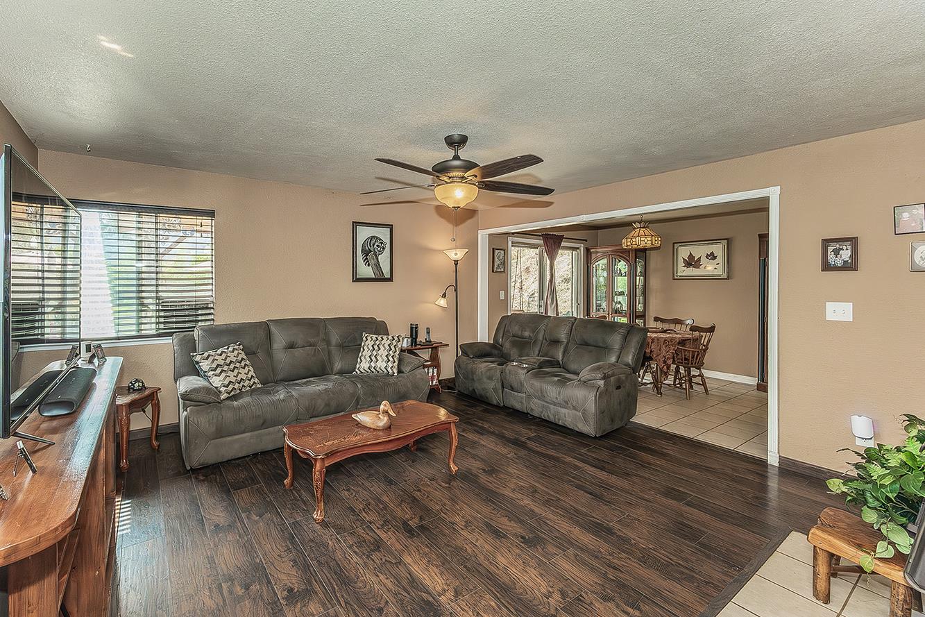 28429 Burrough Valley Road Tollhouse, CA 93667 - Photo 13 of 46