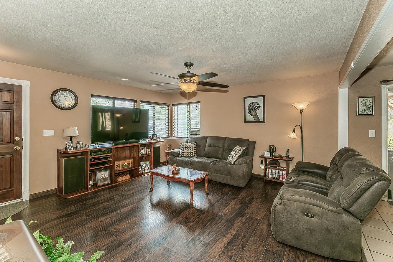 28429 Burrough Valley Road Tollhouse, CA 93667 - Photo 14 of 46