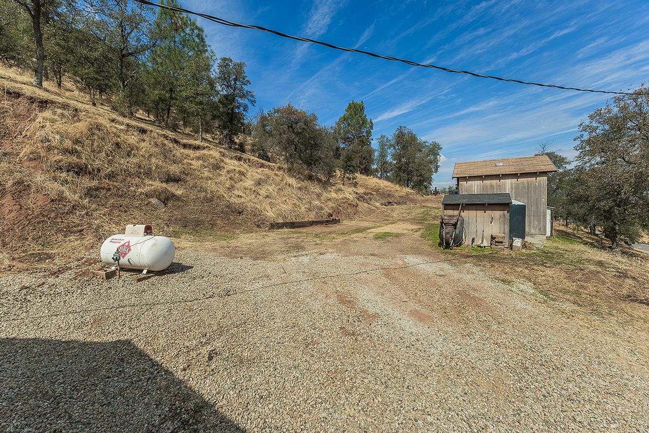 28429 Burrough Valley Road Tollhouse, CA 93667 - Photo 43 of 46