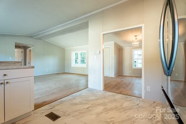 $210,000 | 2918 23rd Avenue Northeast, Hickory, NC 28601