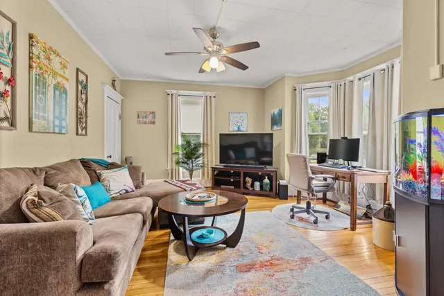 $425,000 | 11 Drake Hill Road, Strafford, NH 03884