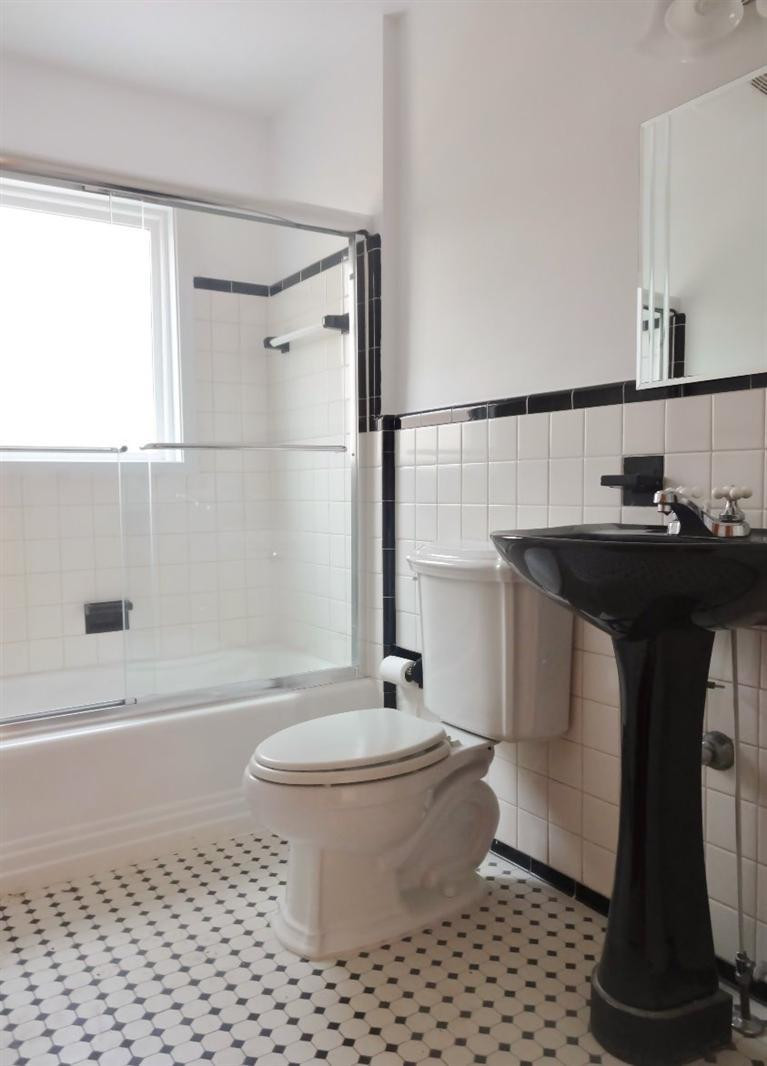 3670 Miller Road Ann Arbor, MI 48103 - Photo 7 of 27 First Floor Bath