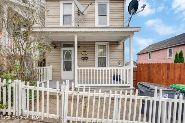 $189,900 | 635 Vine Street, Freeland, PA 18224