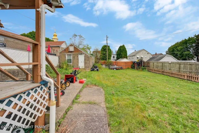 $189,900 | 635 Vine Street, Freeland, PA 18224