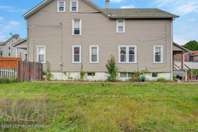 $189,900 | 635 Vine Street, Freeland, PA 18224