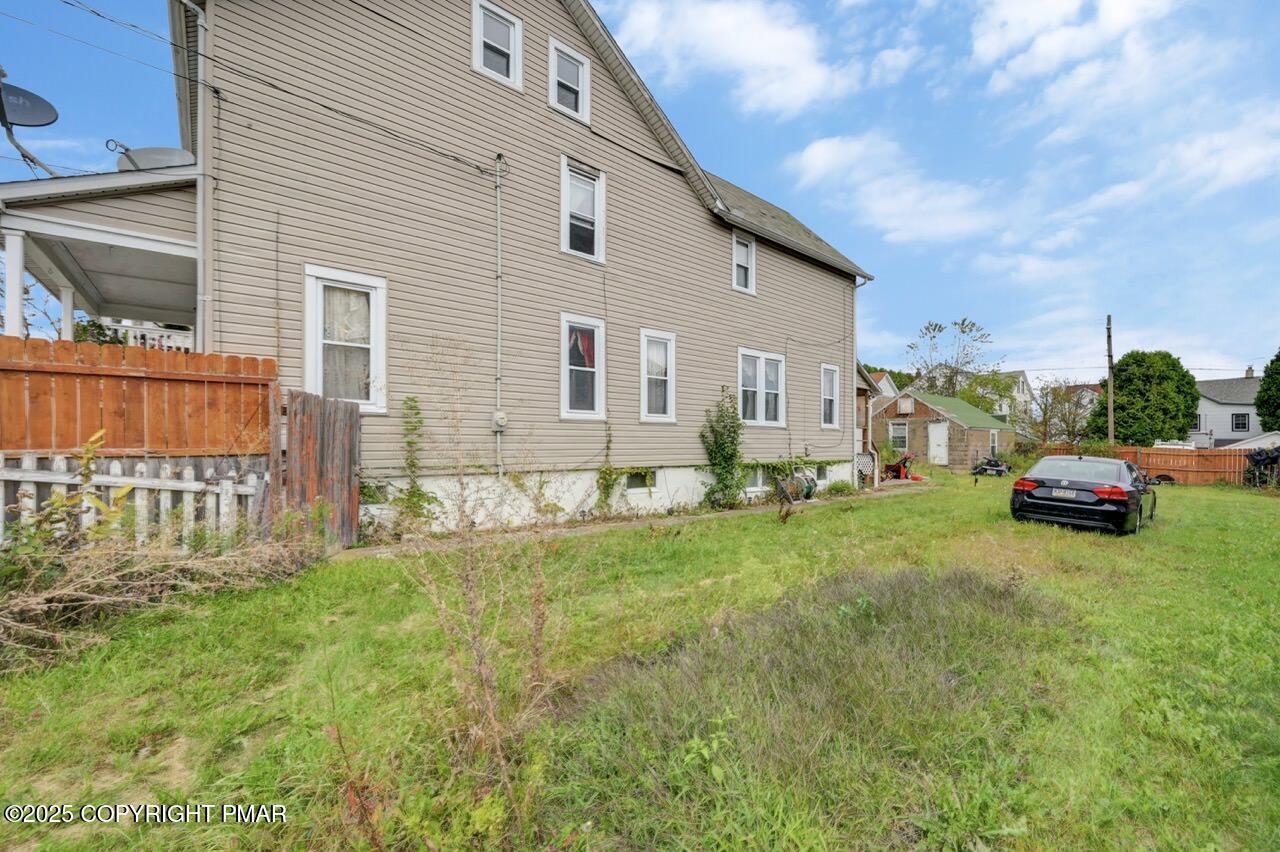 635 Vine Street Freeland, PA 18224 - Photo 46 of 47 635 Vine St 49 Large