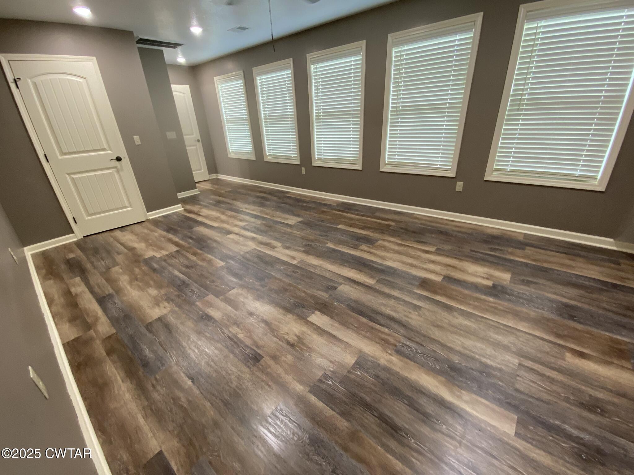 68 Beecham Lane Lexington, TN 38351 - Photo 23 of 59 IMG_3236