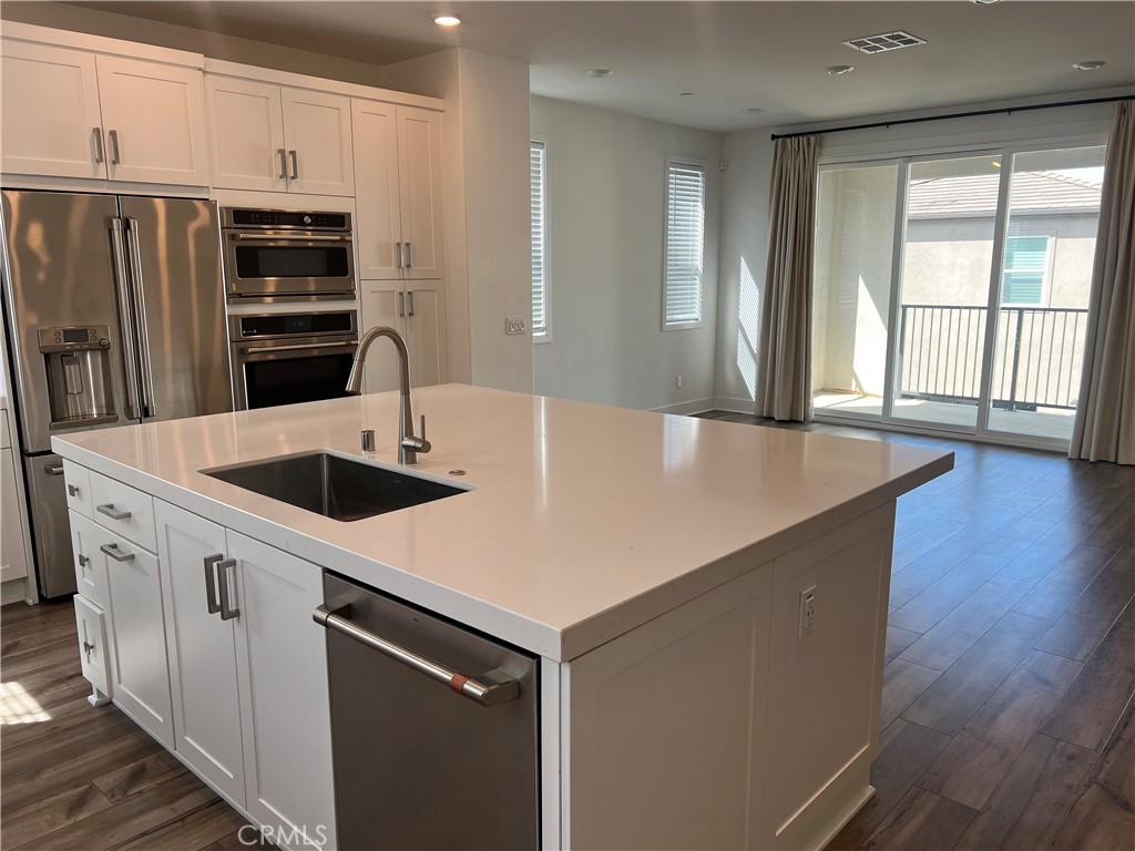 144 Sash Irvine, CA 92618 - Photo 13 of 30
