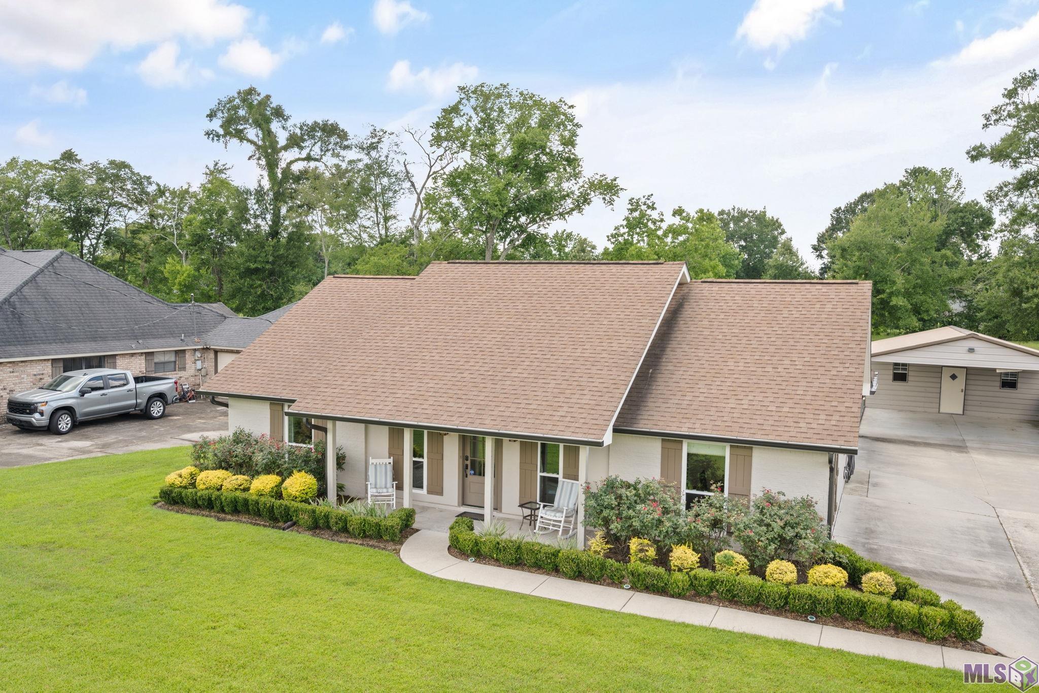 14173 Troy Duplessis Road Gonzales, LA 70737 - Photo 2 of 22