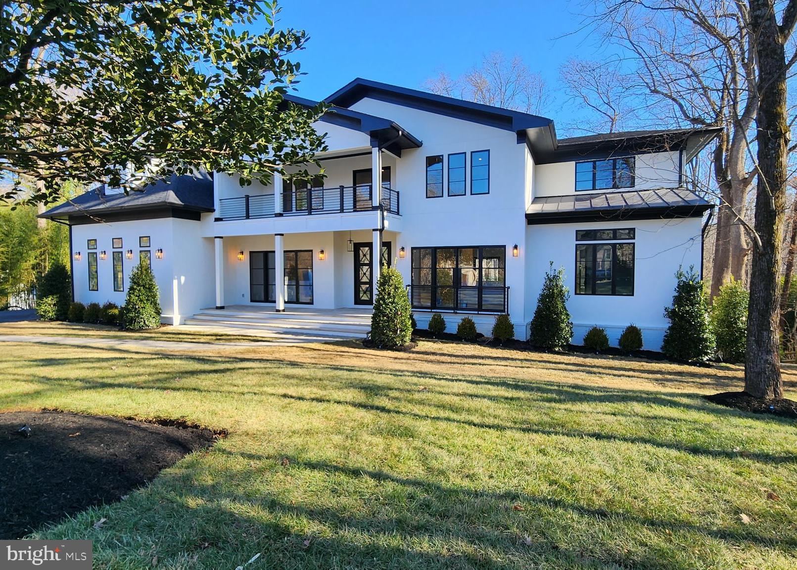 825 Whann Avenue, McLean, VA 22101 Compass