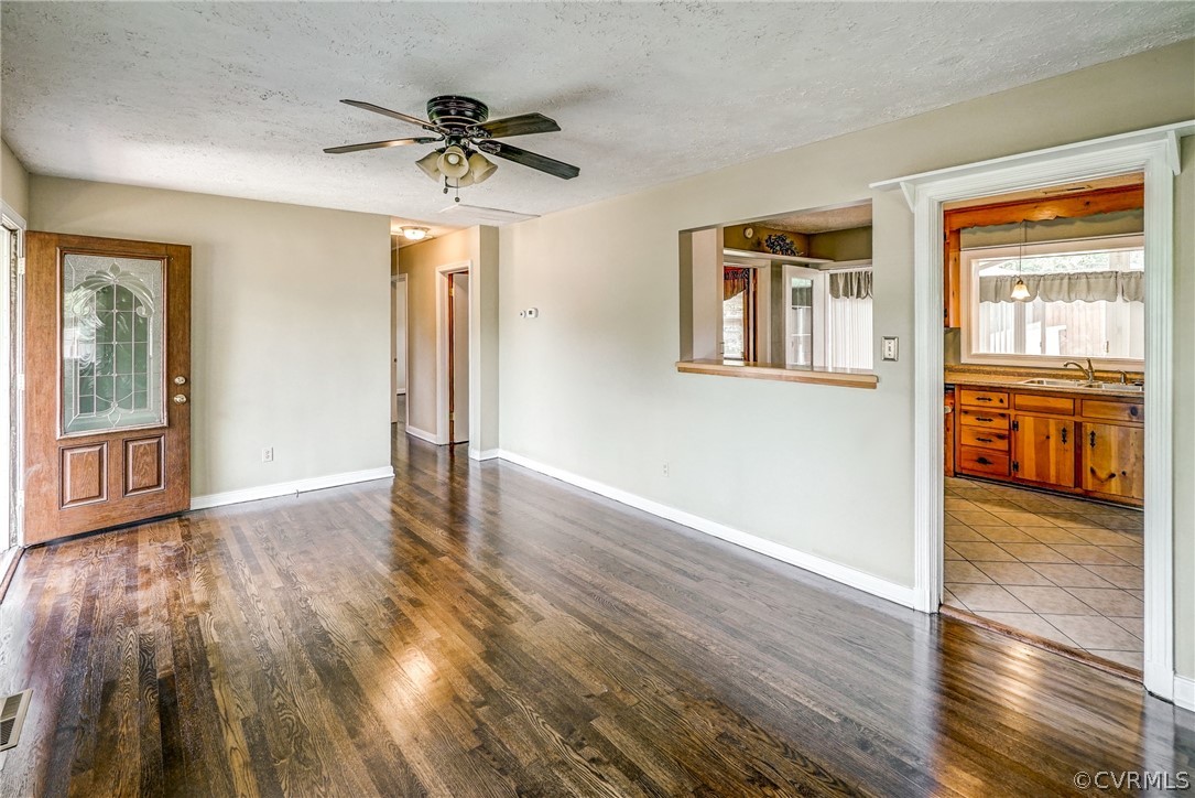 3118 Oconto Road Richmond, VA 23230 - Photo 7 of 33 Gallery Image 7