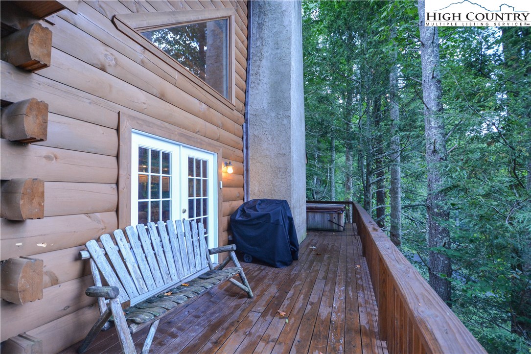 184 Riversound Drive Banner Elk, NC 28604 - Photo 25 of 35 Gallery Image 25