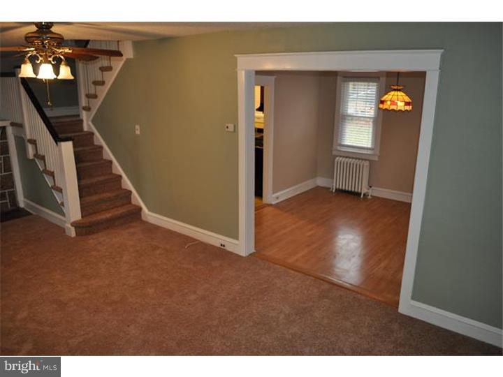 218 Birchwood Road Aldan, PA 19018 - Photo 3 of 14 Living Room