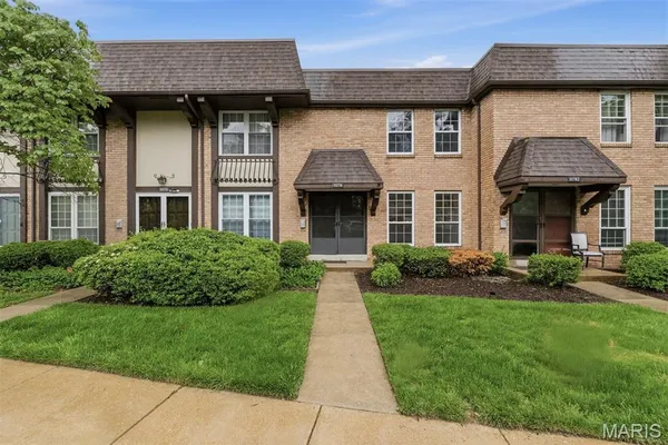 $184,900 | 11778 Casa Grande Drive, St. Louis, MO 63146