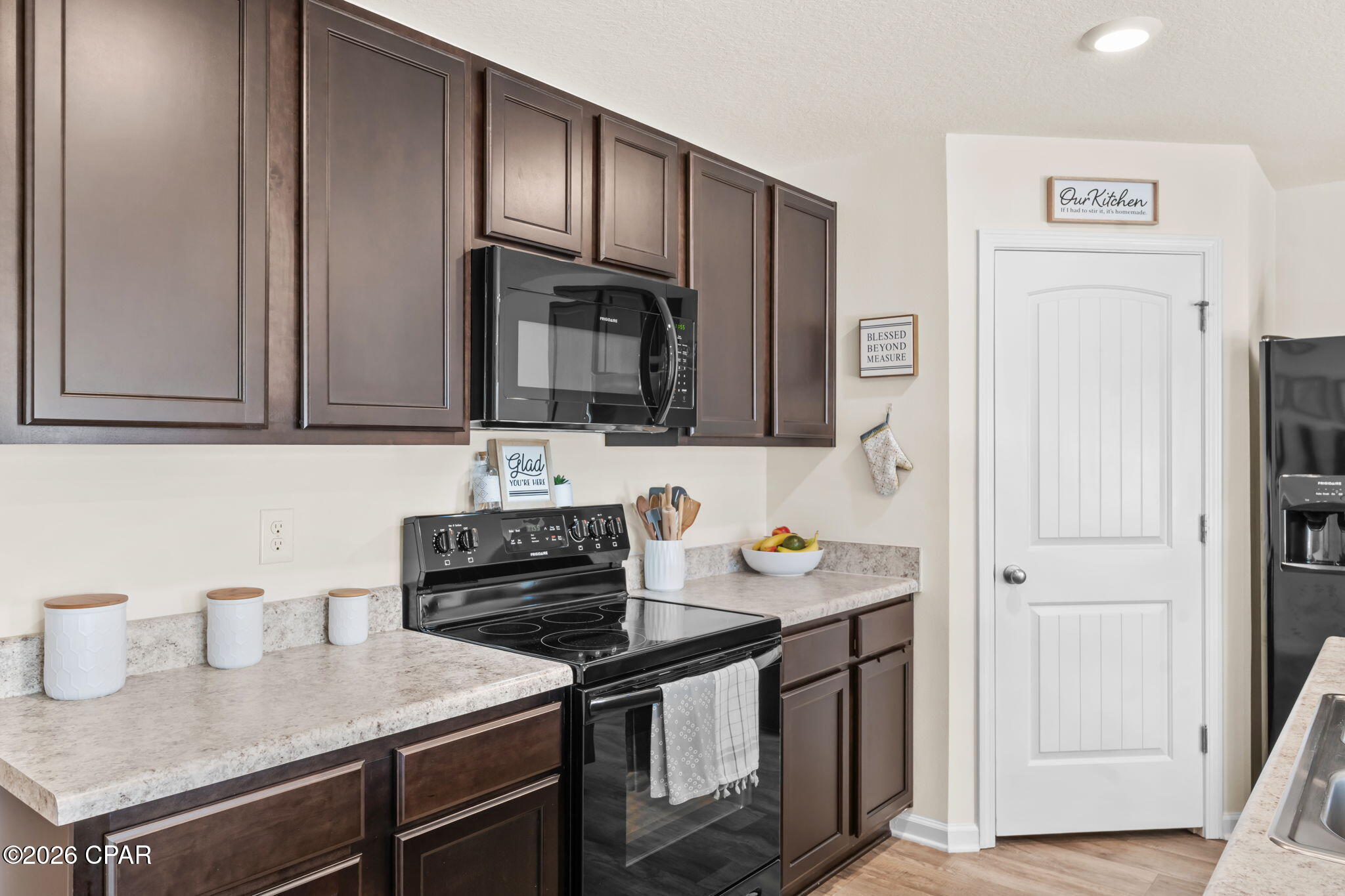 152 Merrion Road Southport, FL 32409 - Photo 12 of 33