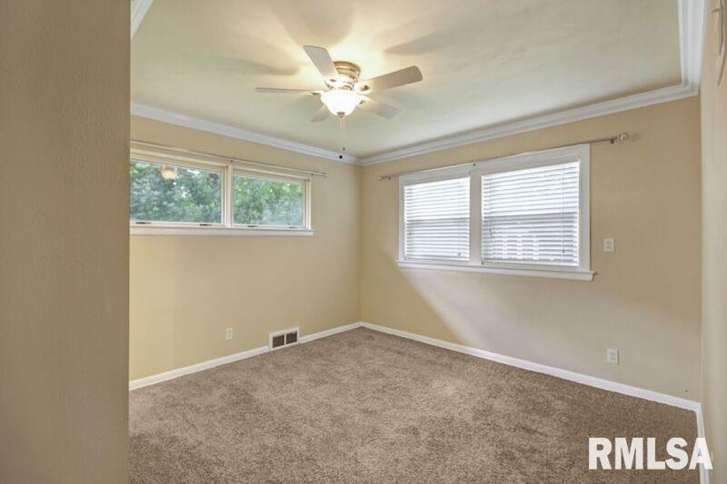 115 East Southgate Road Peoria, IL 61614 - Photo 15 of 33 Gallery Image 15