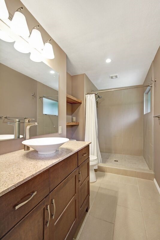 115 East Southgate Road Peoria, IL 61614 - Photo 17 of 33 Gallery Image 17
