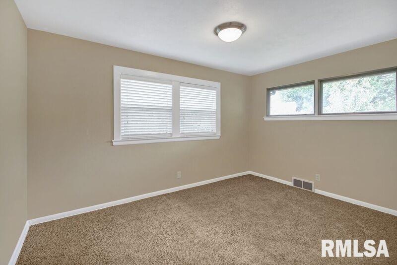 115 East Southgate Road Peoria, IL 61614 - Photo 18 of 33 Gallery Image 18