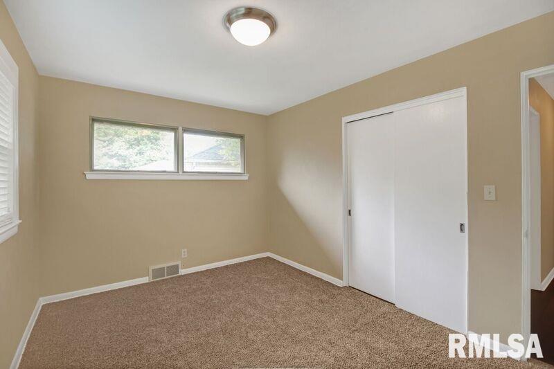 115 East Southgate Road Peoria, IL 61614 - Photo 19 of 33 Gallery Image 19