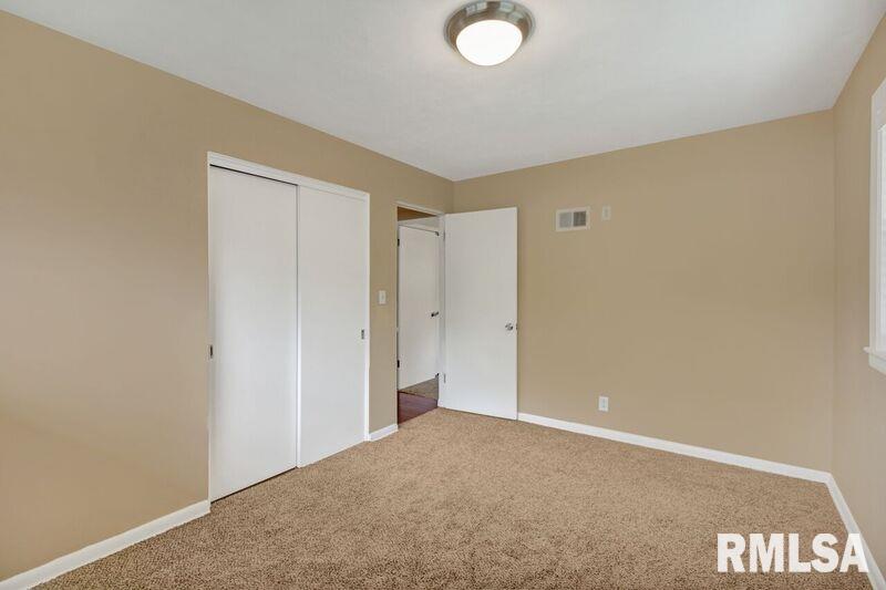 115 East Southgate Road Peoria, IL 61614 - Photo 20 of 33 Gallery Image 20