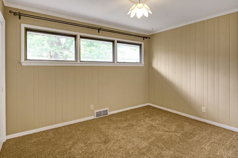 115 East Southgate Road Peoria, IL 61614 - Photo 22 of 33 Gallery Image 22