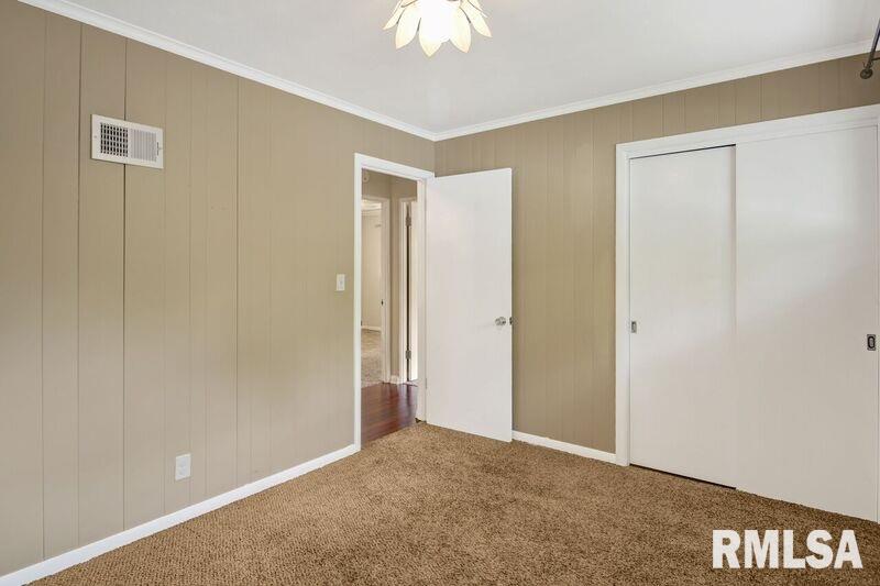 115 East Southgate Road Peoria, IL 61614 - Photo 24 of 33 Gallery Image 24