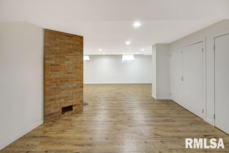 115 East Southgate Road Peoria, IL 61614 - Photo 28 of 33 Gallery Image 28