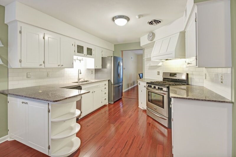 115 East Southgate Road Peoria, IL 61614 - Photo 8 of 33 Gallery Image 8