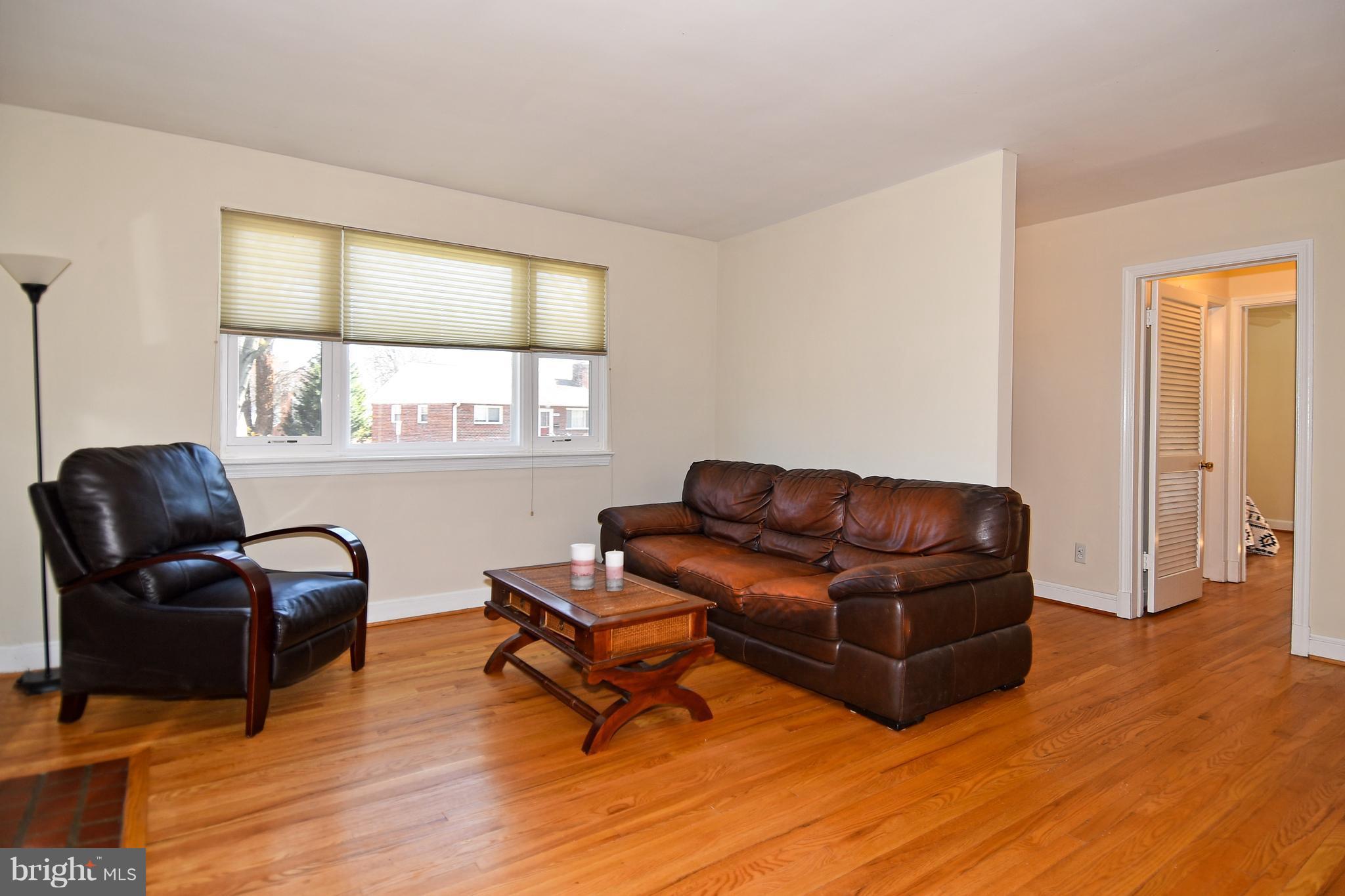 11018 Cone Lane Silver Spring, MD 20902 - Photo 5 of 26 Living Room