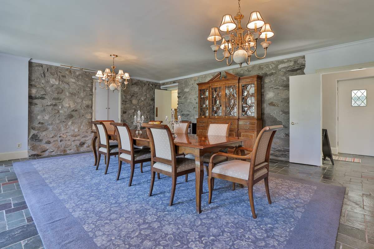 146 Haverhill Road Salem, NH 03079 - Photo 22 of 39