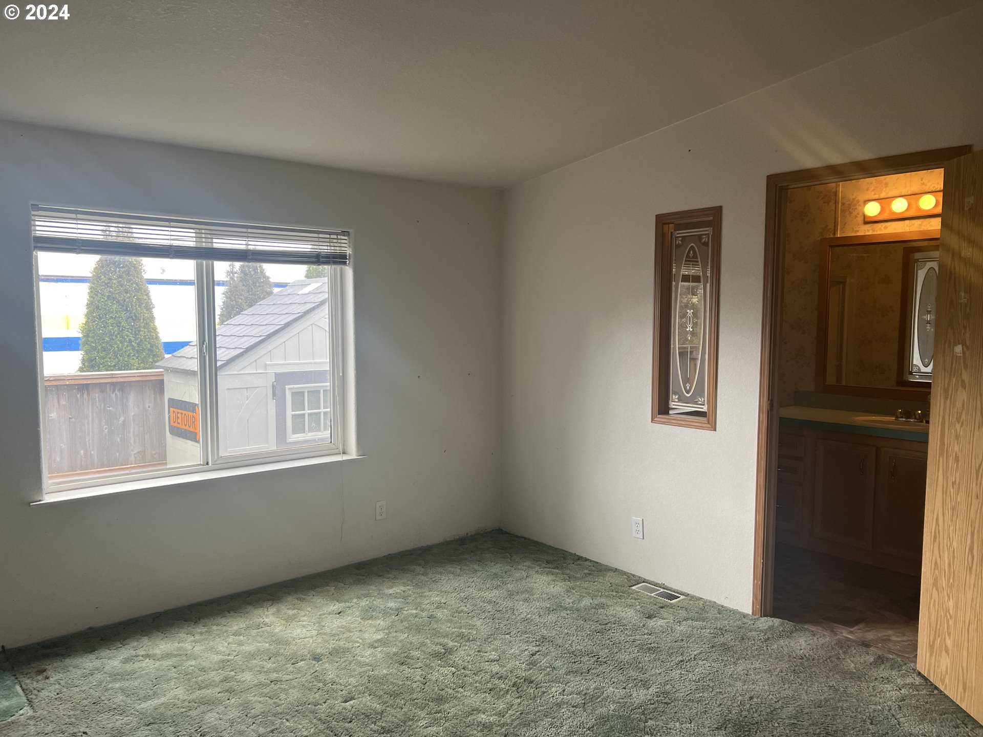 1699 27th Street, Unit 1 Florence, OR 97439 - Photo 19 of 31 Gallery Image 19
