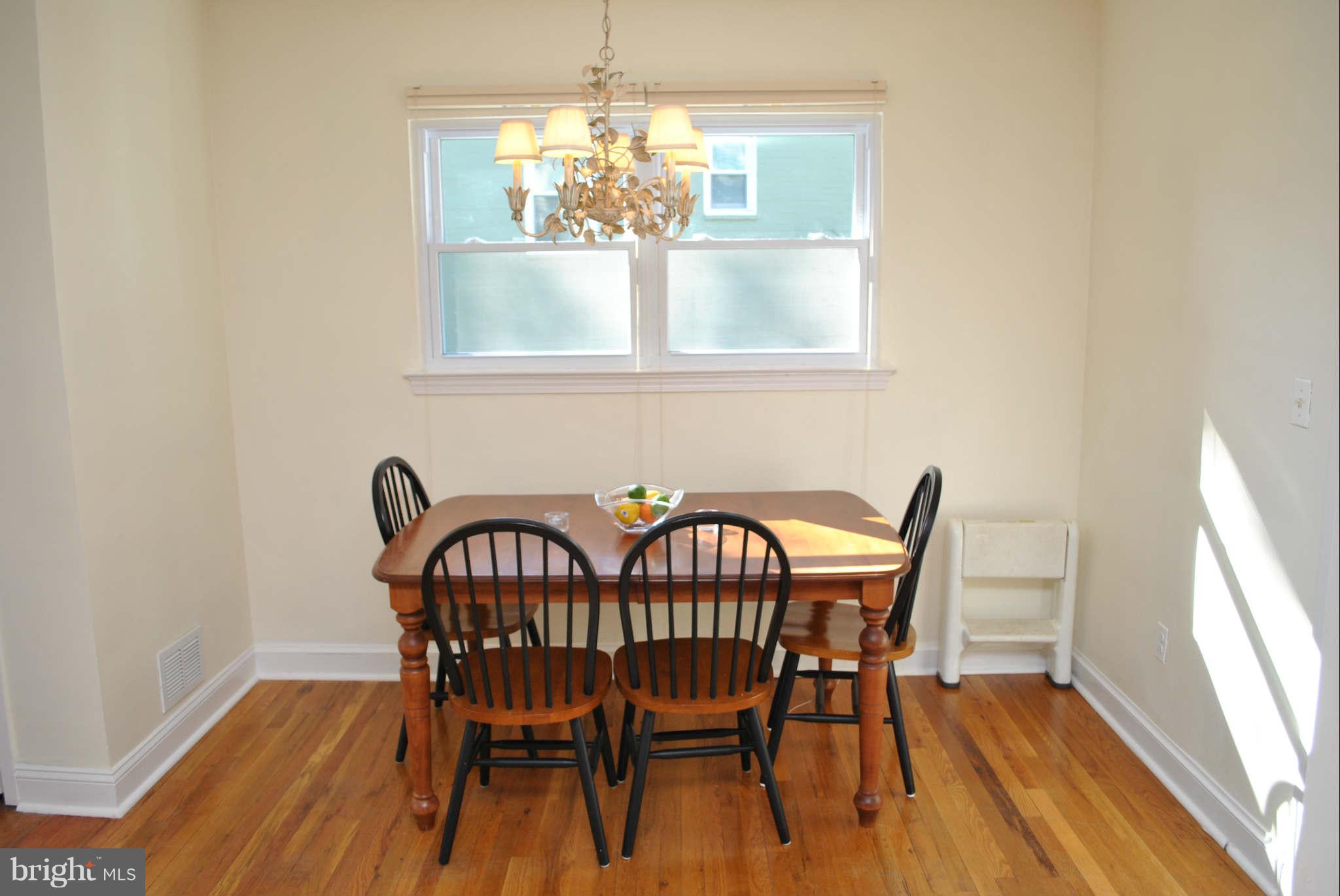 9018 Walden Road Silver Spring, MD 20901 - Photo 9 of 27 Dining Room