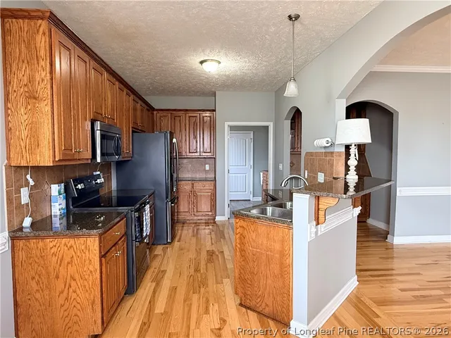 $2,400 | 3917 Barnsdale Drive, Wade, NC 28395