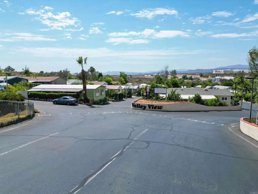 1455 Alturas Street, Unit 55 Fallbrook, CA 92028 - Photo 26 of 31 Gallery Image 26