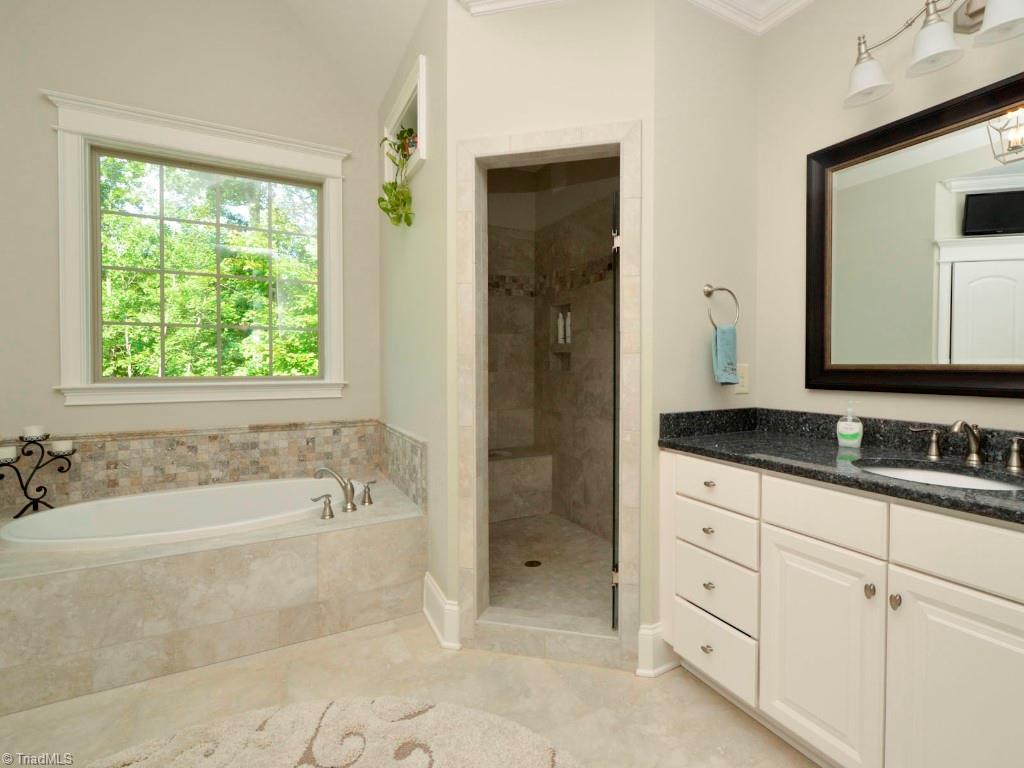 6321 Nesting Way Oak Ridge, NC 27310 - Photo 12 of 29