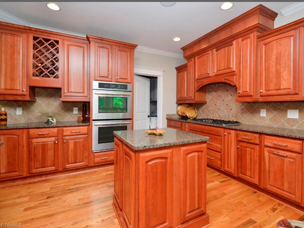 6321 Nesting Way Oak Ridge, NC 27310 - Photo 14 of 29