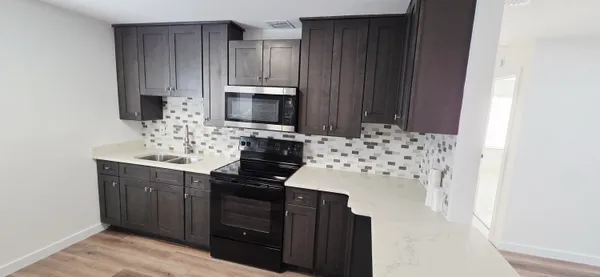 $1,975 | 765 West 7th Street, Unit A, Riviera Beach, FL 33404