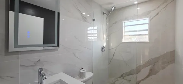 $1,975 | 765 West 7th Street, Unit A, Riviera Beach, FL 33404
