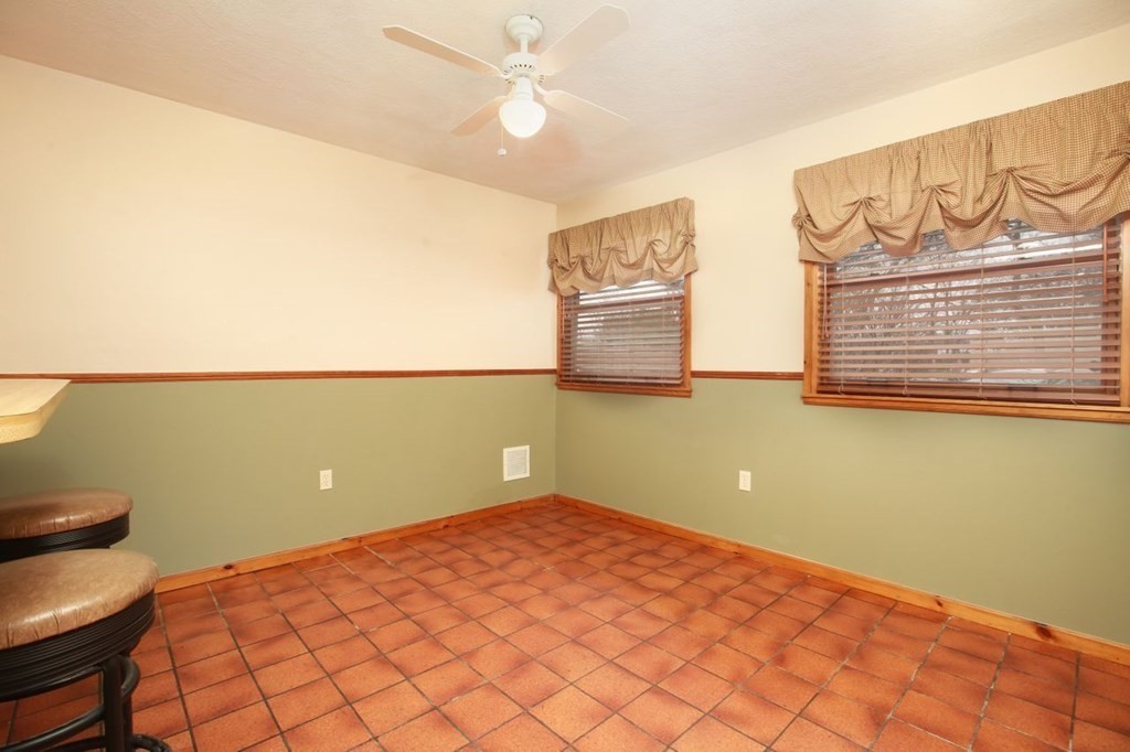 76 Northridge Road, Unit 76 Beverly, MA 01915 - Photo 2 of 23 Gallery Image 2